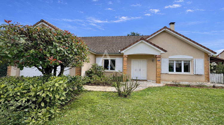 Ma-Cabane - Vente Maison OZOIR-LA-FERRIERE, 157 m²