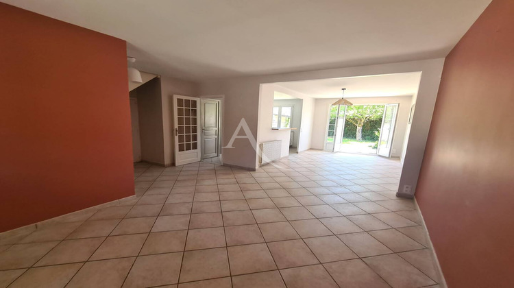 Ma-Cabane - Vente Maison OZOIR-LA-FERRIERE, 94 m²