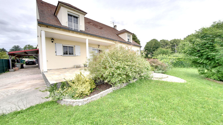 Ma-Cabane - Vente Maison OZOIR-LA-FERRIERE, 300 m²