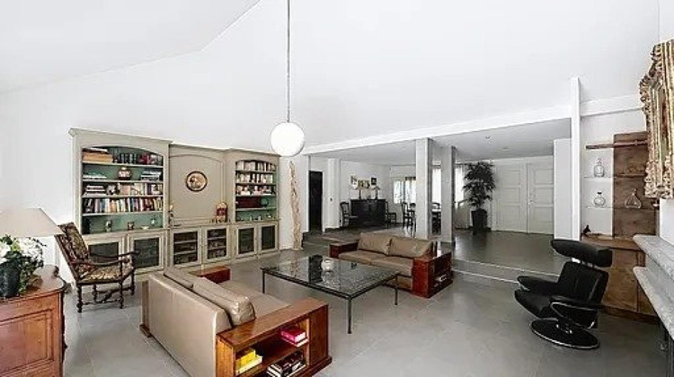 Ma-Cabane - Vente Maison Ozoir-la-Ferriere, 263 m²