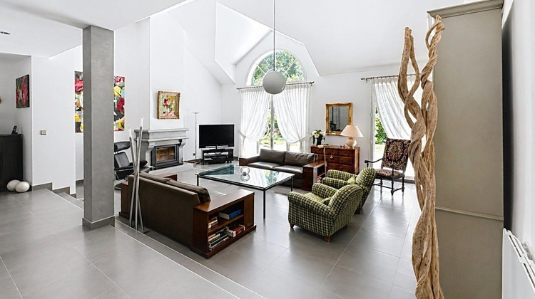 Ma-Cabane - Vente Maison Ozoir-la-Ferriere, 263 m²