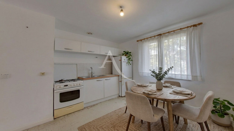 Ma-Cabane - Vente Maison OZOIR-LA-FERRIERE, 60 m²
