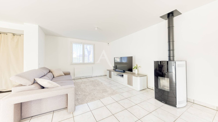 Ma-Cabane - Vente Maison OZOIR-LA-FERRIERE, 119 m²