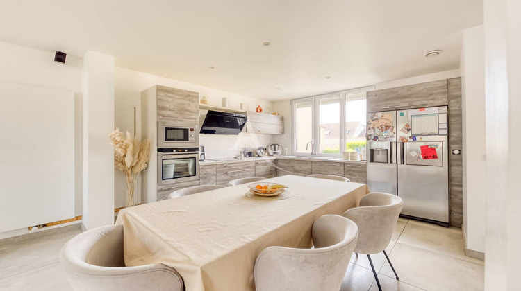 Ma-Cabane - Vente Maison OZOIR-LA-FERRIERE, 118 m²