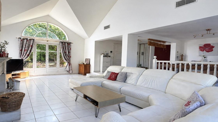 Ma-Cabane - Vente Maison OZOIR LA FERRIERE, 234 m²