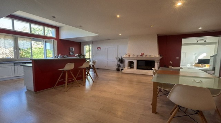 Ma-Cabane - Vente Maison OZOIR LA FERRIERE, 234 m²