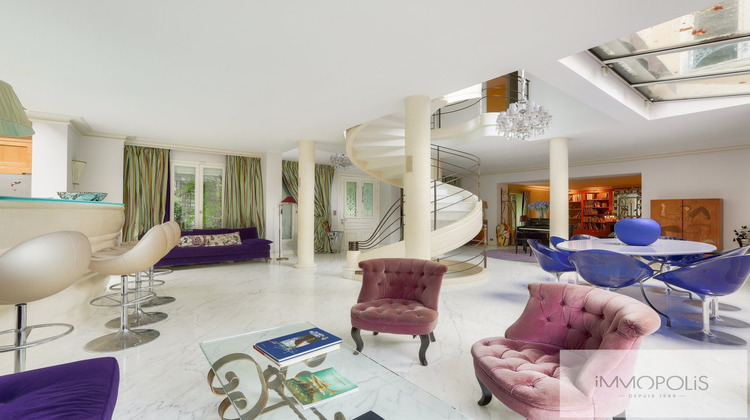 Ma-Cabane - Vente Maison PARIS 18, 334 m²