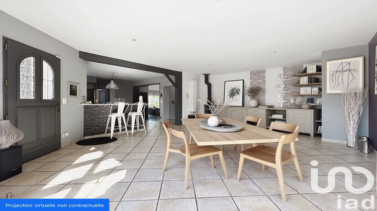 Ma-Cabane - Vente Maison Parthenay, 200 m²