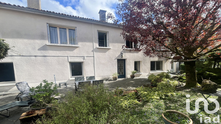 Ma-Cabane - Vente Maison Parthenay, 246 m²