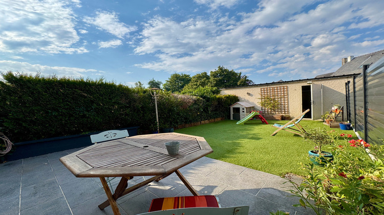 Ma-Cabane - Vente Maison PELLOUAILLES LES VIGNES, 77 m²
