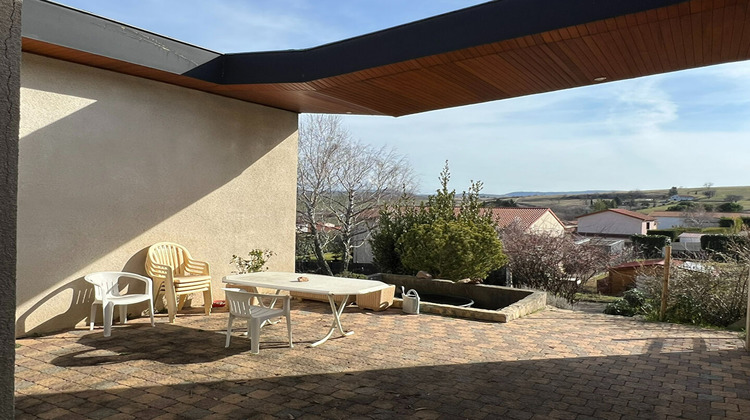 Ma-Cabane - Vente Maison PERIGNAT-LES-SARLIEVE, 216 m²