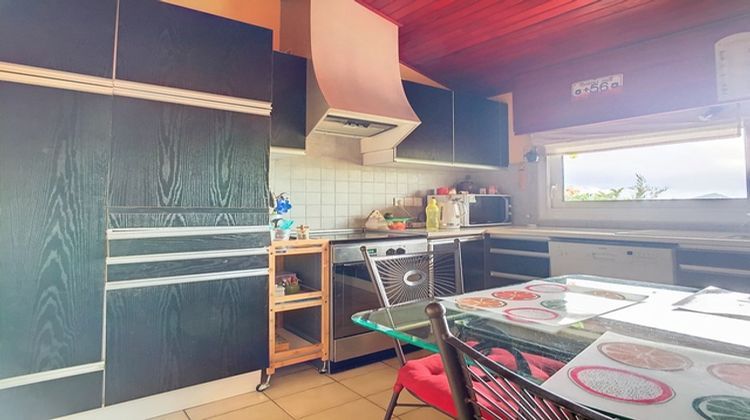 Ma-Cabane - Vente Maison PERIGNAT-SUR-ALLIER, 118 m²