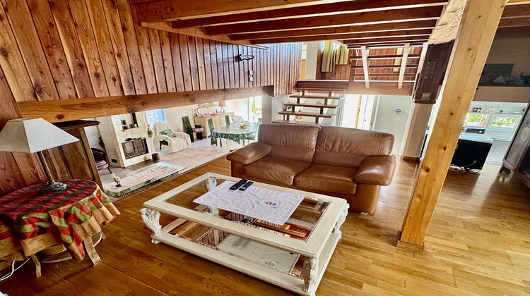 Ma-Cabane - Vente Maison PERIGNAT-SUR-ALLIER, 190 m²