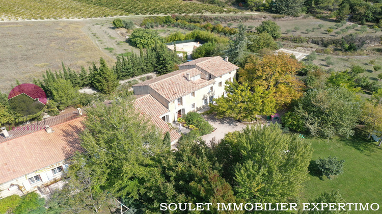 Ma-Cabane - Vente Maison Pernes-les-Fontaines, 600 m²