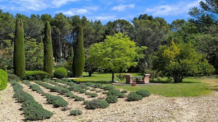 Ma-Cabane - Vente Maison PERNES LES FONTAINES, 330 m²