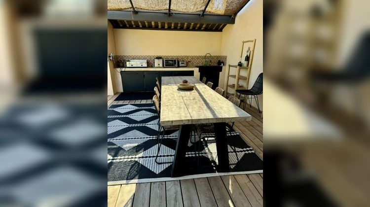 Ma-Cabane - Vente Maison PERNES LES FONTAINES, 218 m²