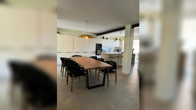 Ma-Cabane - Vente Maison PERNES LES FONTAINES, 218 m²