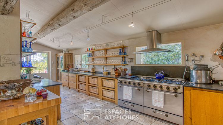 Ma-Cabane - Vente Maison PERNES-LES-FONTAINES, 330 m²