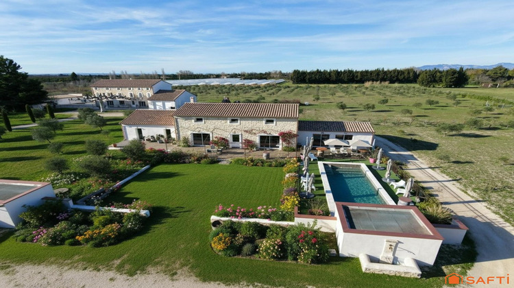 Ma-Cabane - Vente Maison Pernes-les-Fontaines, 627 m²