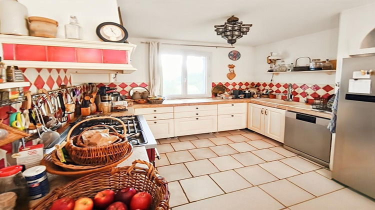 Ma-Cabane - Vente Maison PERNES LES FONTAINES, 140 m²