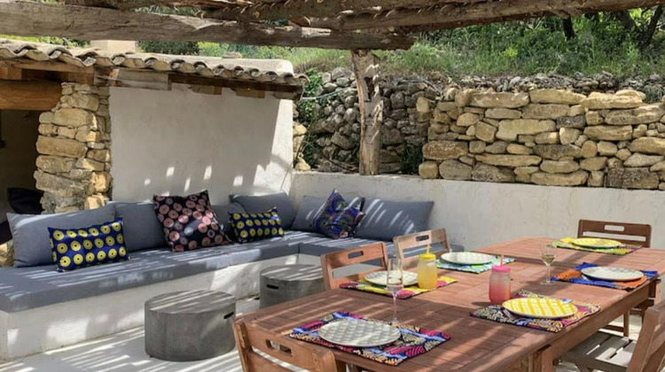 Ma-Cabane - Vente Maison PERNES LES FONTAINES, 330 m²