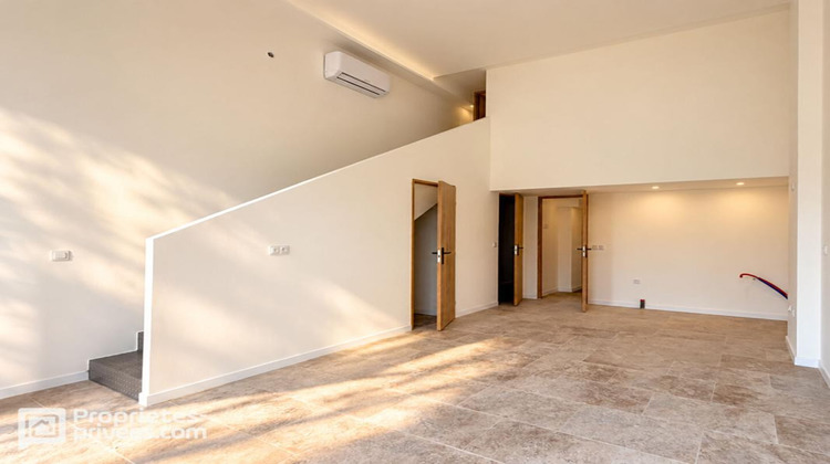 Ma-Cabane - Vente Maison PERNES LES FONTAINES, 60 m²