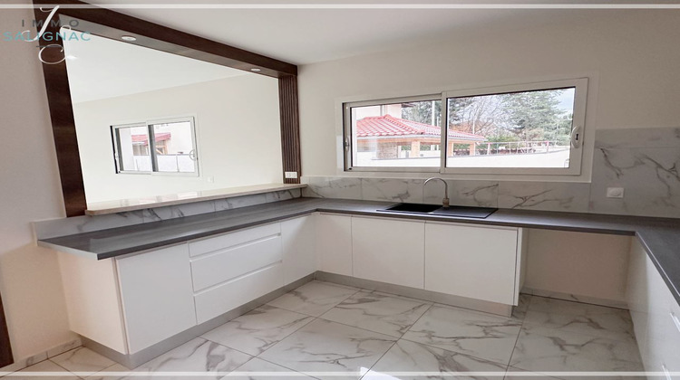 Ma-Cabane - Vente Maison Peronnas, 120 m²