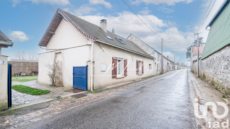 Ma-Cabane - Vente Maison Péroy-les-Gombries, 110 m²