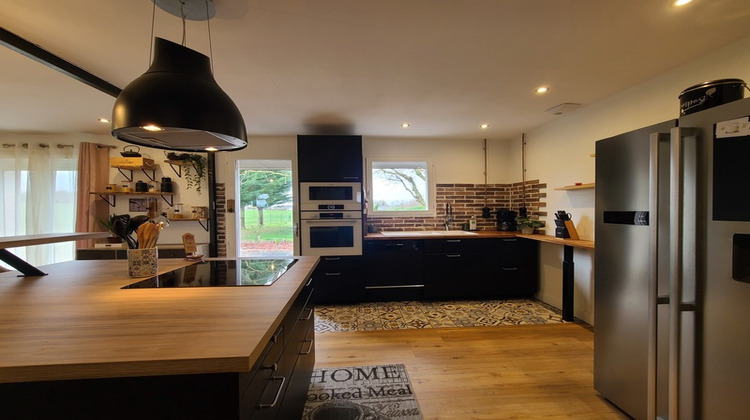 Ma-Cabane - Vente Maison PERRUSSON, 104 m²