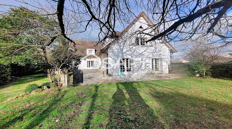 Ma-Cabane - Vente Maison Pessac, 256 m²