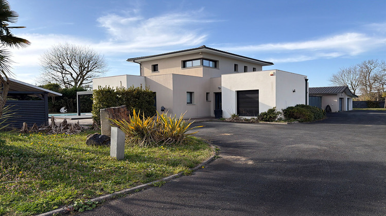 Ma-Cabane - Vente Maison PESSAC, 180 m²