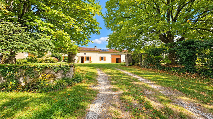 Ma-Cabane - Vente Maison Petit-Bersac, 200 m²