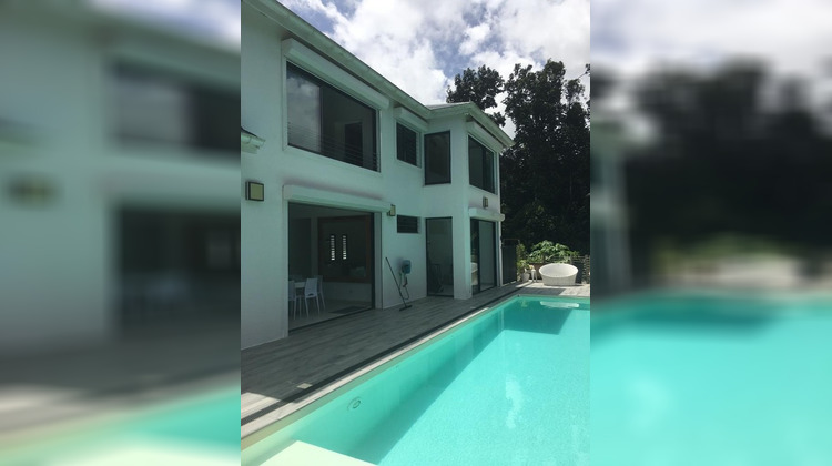 Ma-Cabane - Vente Maison PETIT BOURG, 210 m²