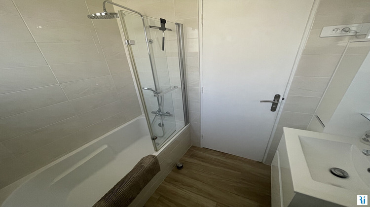 Ma-Cabane - Vente Maison PETIT-COURONNE, 65 m²