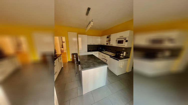 Ma-Cabane - Vente Maison Petite-Forêt, 208 m²