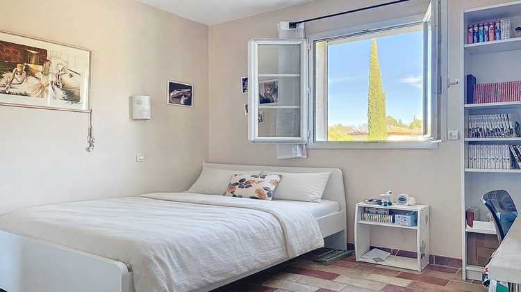 Ma-Cabane - Vente Maison PEYNIER, 160 m²