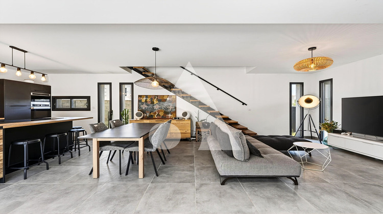Ma-Cabane - Vente Maison PEYNIER, 140 m²