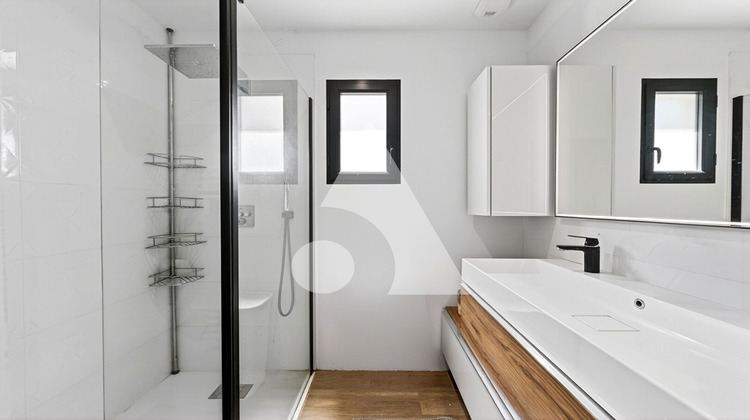 Ma-Cabane - Vente Maison PEYNIER, 140 m²