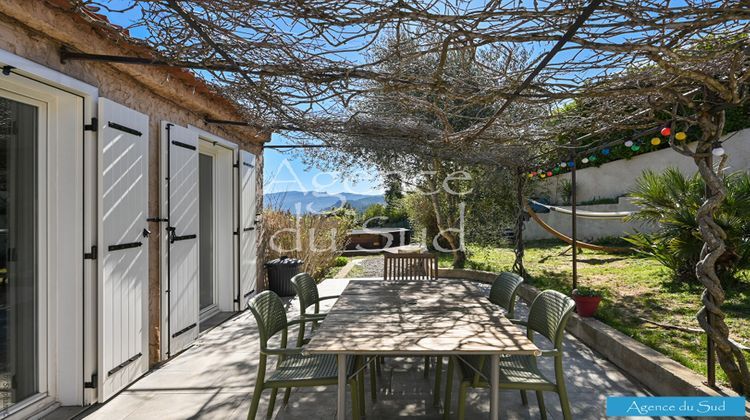 Ma-Cabane - Vente Maison PEYPIN, 85 m²