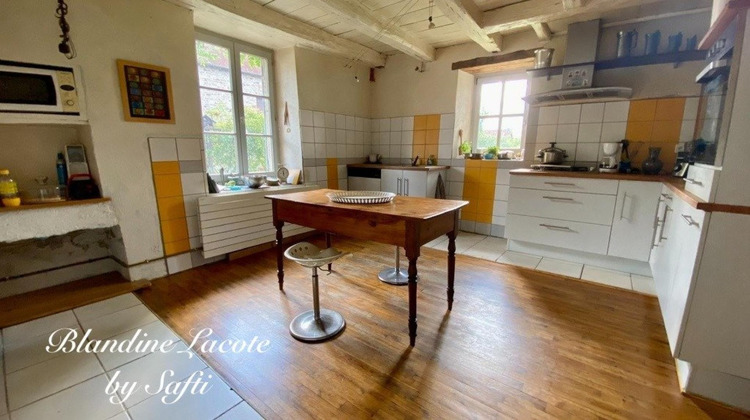 Ma-Cabane - Vente Maison Peyrat-le-Chateau, 196 m²