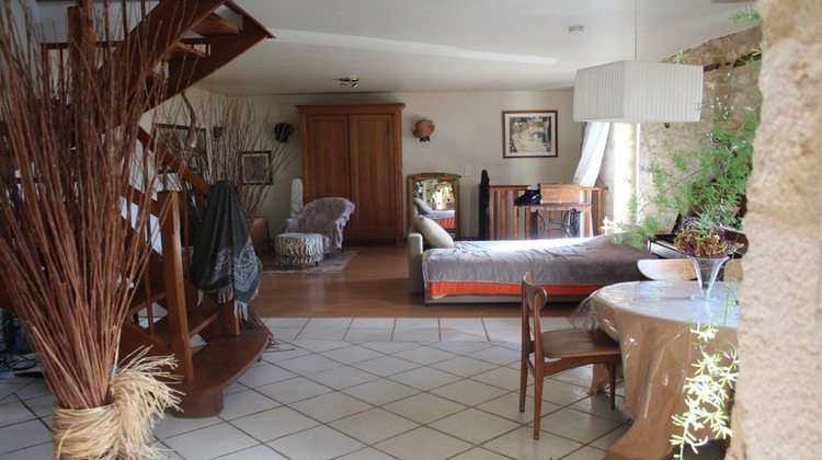 Ma-Cabane - Vente Maison PEYRILLAC ET MILLAC, 120 m²