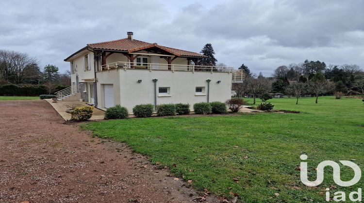 Ma-Cabane - Vente Maison Piégut-Pluviers, 124 m²