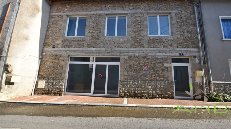 Ma-Cabane - Vente Maison Piégut-Pluviers, 141 m²