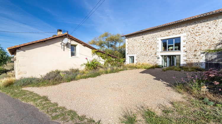 Ma-Cabane - Vente Maison PIEGUT-PLUVIERS, 447 m²