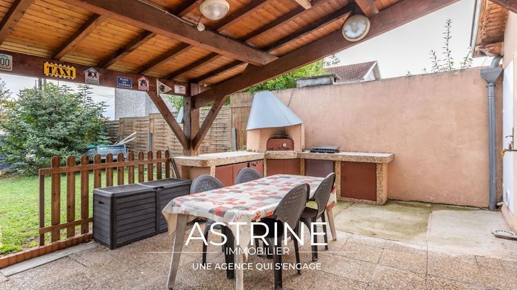 Ma-Cabane - Vente Maison PIERRE-BENITE, 107 m²