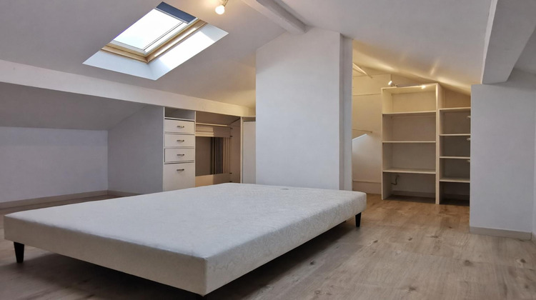 Ma-Cabane - Vente Maison PIERRE-BENITE, 103 m²