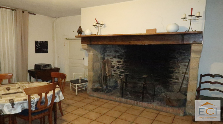 Ma-Cabane - Vente Maison PIERRE-BUFFIERE, 220 m²