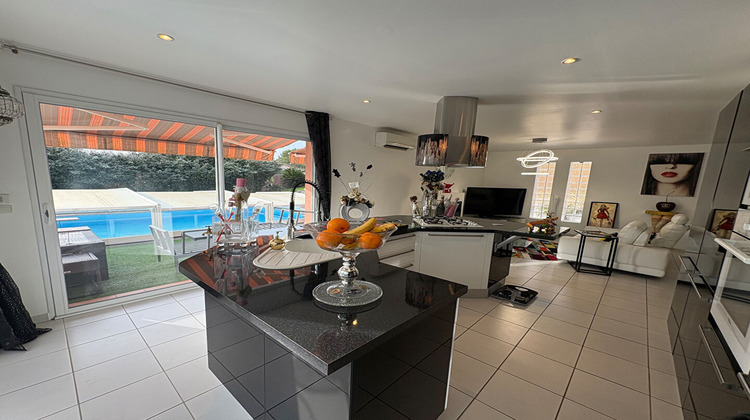 Ma-Cabane - Vente Maison PIERREFEU-DU-VAR, 100 m²