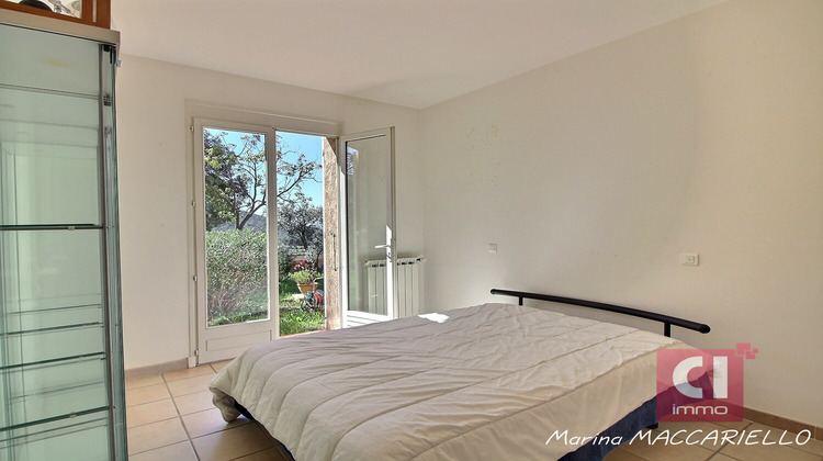 Ma-Cabane - Vente Maison PIERREFEU-DU-VAR, 204 m²