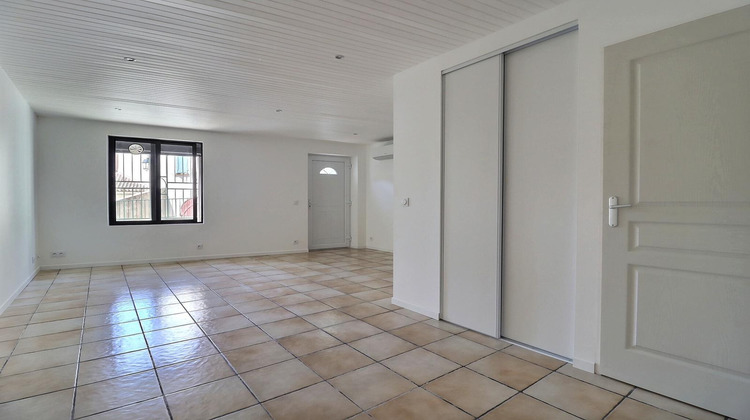 Ma-Cabane - Vente Maison PIERREFEU-DU-VAR, 70 m²
